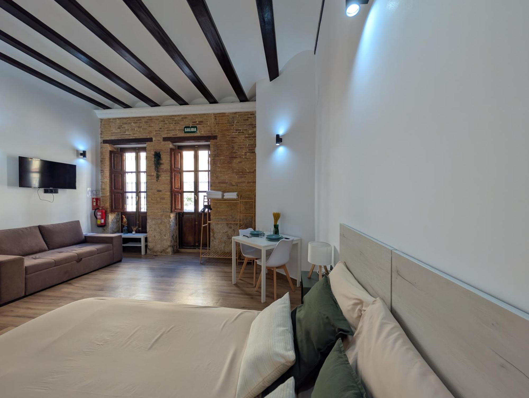 Las Arenas Suites 2 Playa 瓦伦西亚 外观 照片