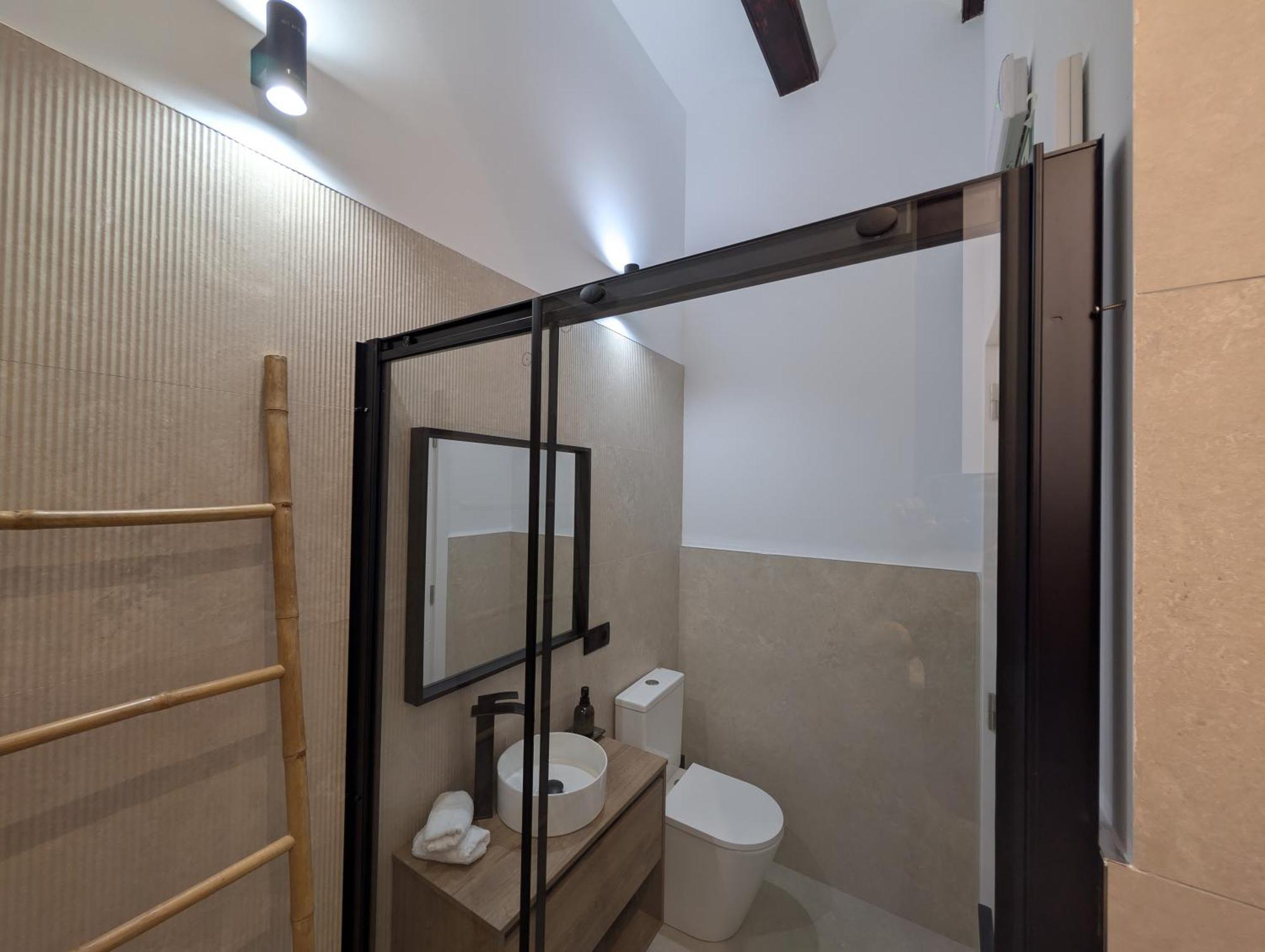 Las Arenas Suites 2 Playa 瓦伦西亚 外观 照片